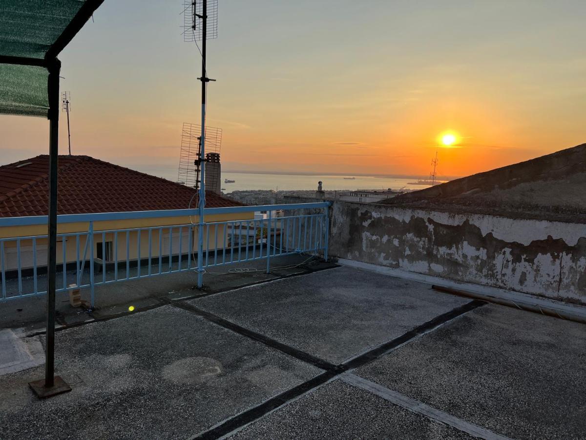 Sunset Apartment Солун Екстериор снимка
